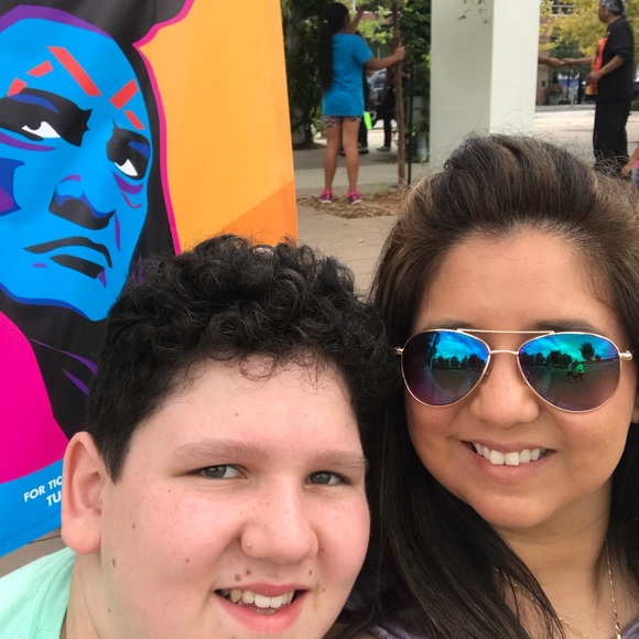 Meet your Posher, Janell - Picture 6 of 8